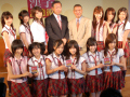 AKB48の学園ドラマ風コントもあった、DS用ソフト「まる書いてドンドン覚える驚異のつがわ式漢字記憶術」記者発表会